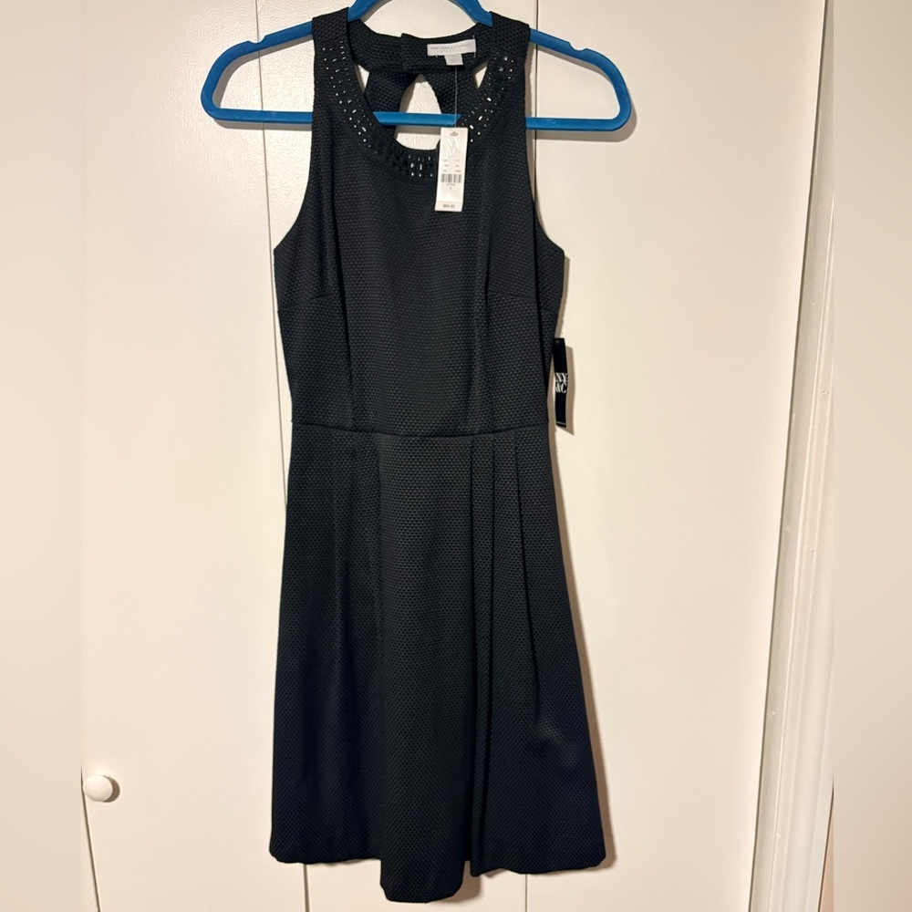NY & C - Elegant Black Sleeveless Dress